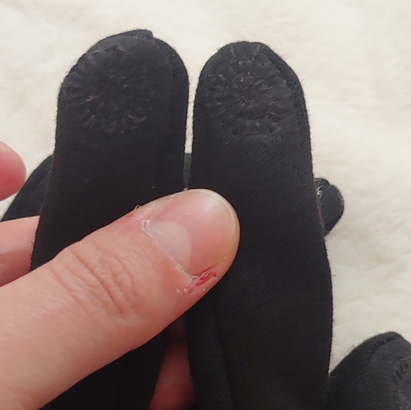 NWT Charlotte Daniel black tech touch gloves M/L - Picture 6 of 7